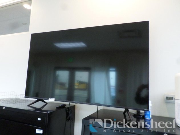 Image for HISENSE ROKU WIDE SCREEN FLAT PANEL TELEVISION