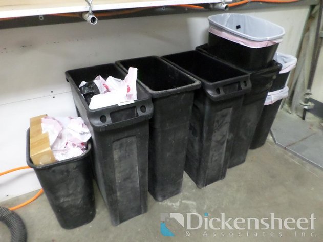 Image for LOT OF TRASH CANS