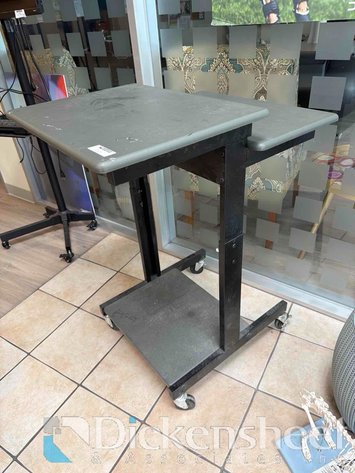 Image for ROLLING COMPUTER STAND