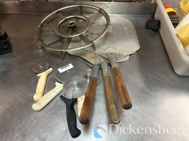 Image for PIZZA UTENSILS LOT