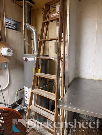 Image for WOOD 8 FOOT STEP LADDER