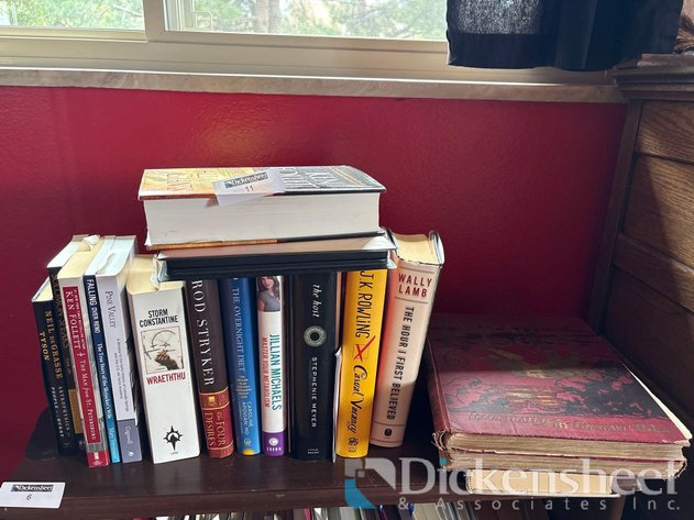 Image for LOT WITH ENTIRETY OF BOOKS IN HOUSE