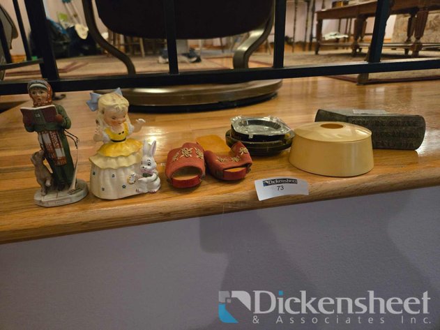 Image for CUTE DECOR AND ASHTRAYS