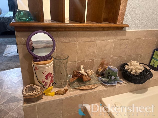 Image for VARIOUS BATHROOM DECORATIONS