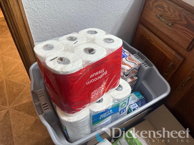 Image for ASSORTMENT OF BATHROOM UTILITIES
