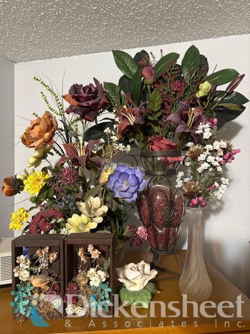 Image for VARIETY OF FLORAL DECOR & VASES