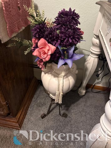 Image for COLLECTION OF BEDROOM DECOR