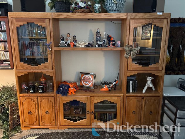 Image for LARGE WOOD HOME MEDIA CABINET