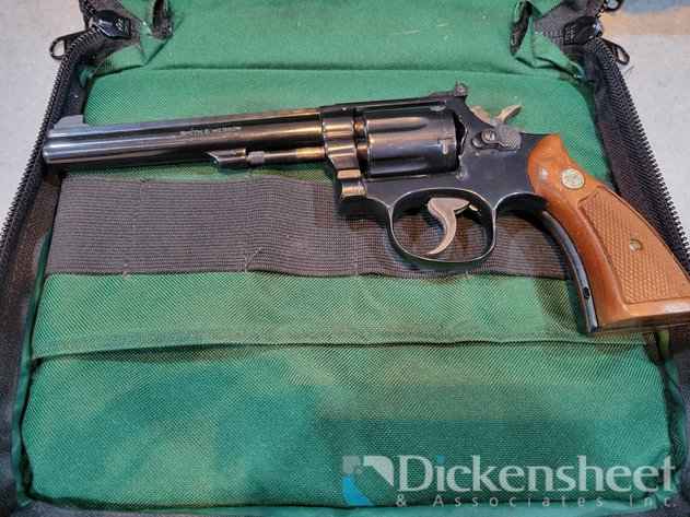 Image for REVOLVER SMITH & WESSON .22LR S/N 8K84576 W/CASE
