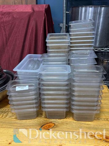Image for SELECTION OF PLASTIC FOOD STORAGE CONTAINERS