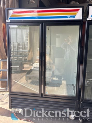 Image for TRUE GDM-49-HC~TSL01 COMMERCIAL TWO CLEAR DOOR REACH IN