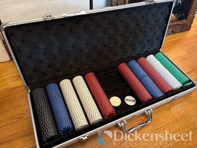 Image for LARGE POKER CHIP GAME SET WITH SILVER CASE