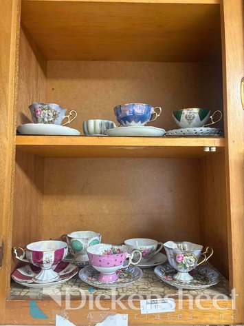 Image for FINE CHINA TEACUP AND SAUCERS COLLECTION