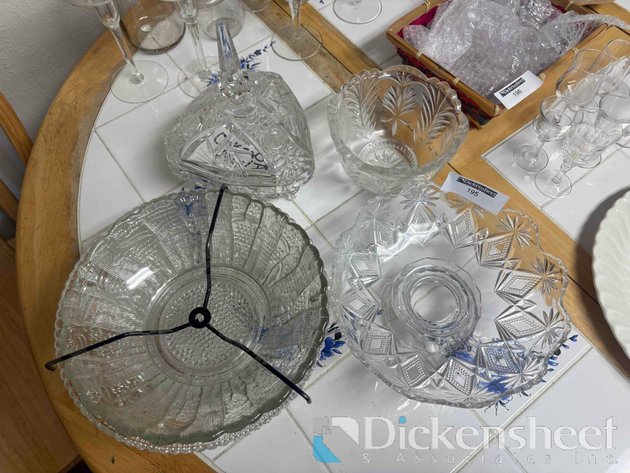 Image for CRYSTAL SERVING BOWLS