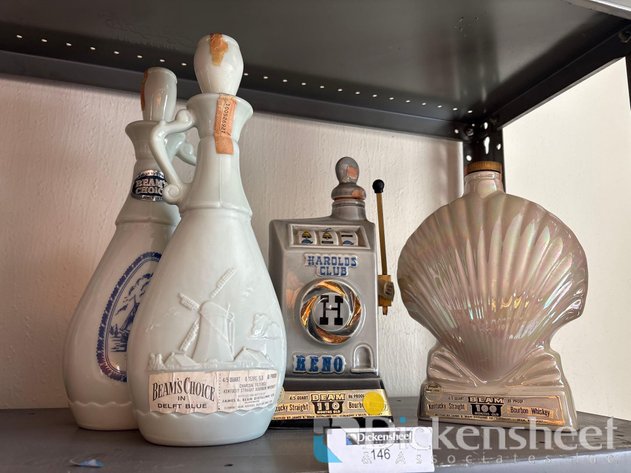Image for VARIOUS VINTAGE JIM BEAM DECANTERS, QTY (4)
