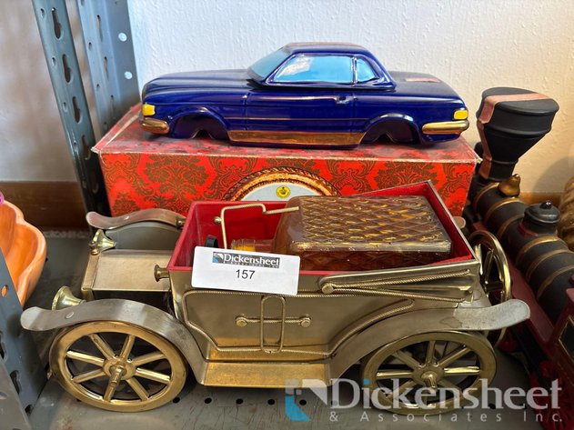 Image for LOCOMOTIVE AND AUTOMOTIVE THEMED DECANTERS, QTY (3)