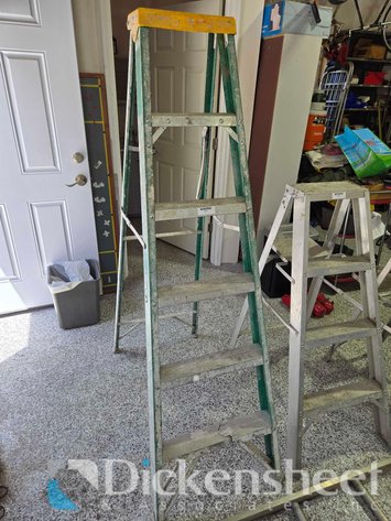 Image for GREEN 6 FT STEP LADDER