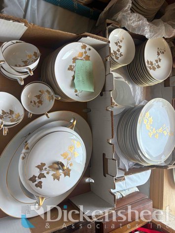 Image for WENTWORTH GOLDEN IVY DINNERWARE
