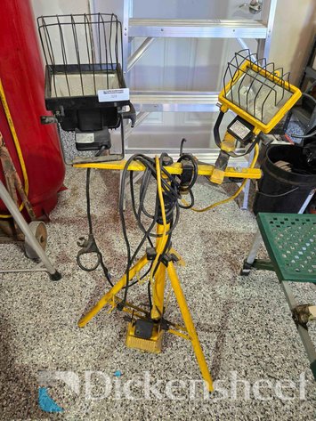 Image for BAYCO DUAL HEAD HALOGEN WORK LIGHT