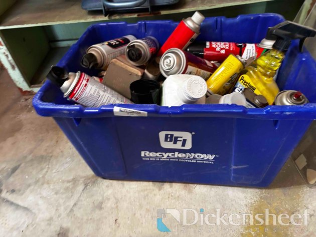 Image for TUB OF CLEANING SUPPLIES AND INSECTICIDES