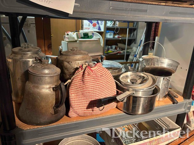 Image for VINTAGE KITCHENWARE LOT