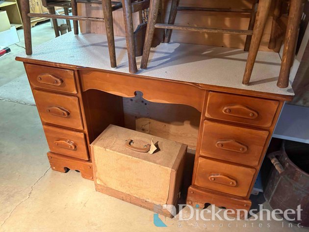 Image for VINTAGE SIX DRAWER DESK