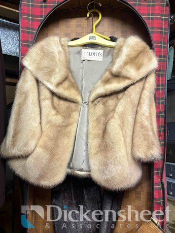Image for VINTAGE WOMENS FUR COATS, QTY (2)