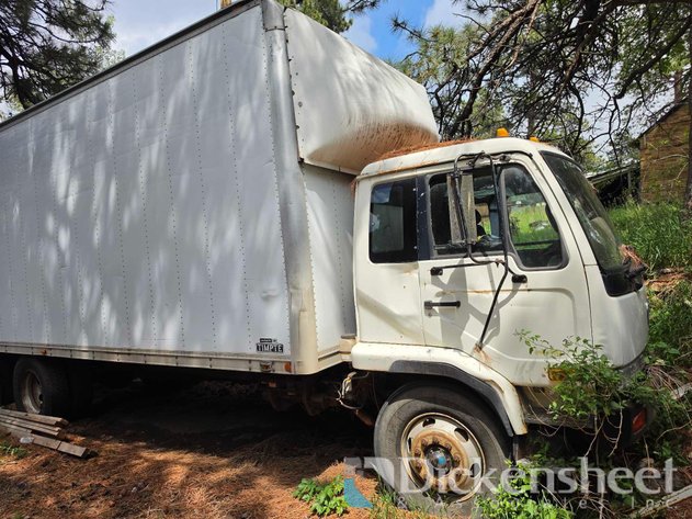 Image for 1998 UD Enclosed Box Truck UD2600, JNAPA20H8WGN65029, KEY