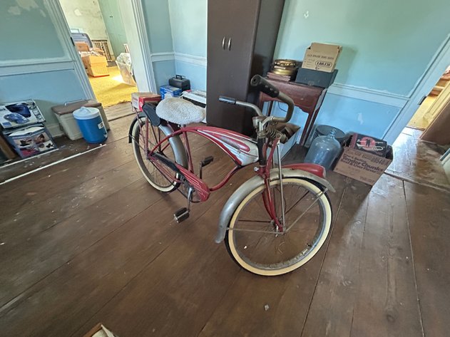 Image for Swamp Pike LIVE Living Estate Auction Furniture, Old Bicycles & Chevy Truck - Gilbertsville, PA 