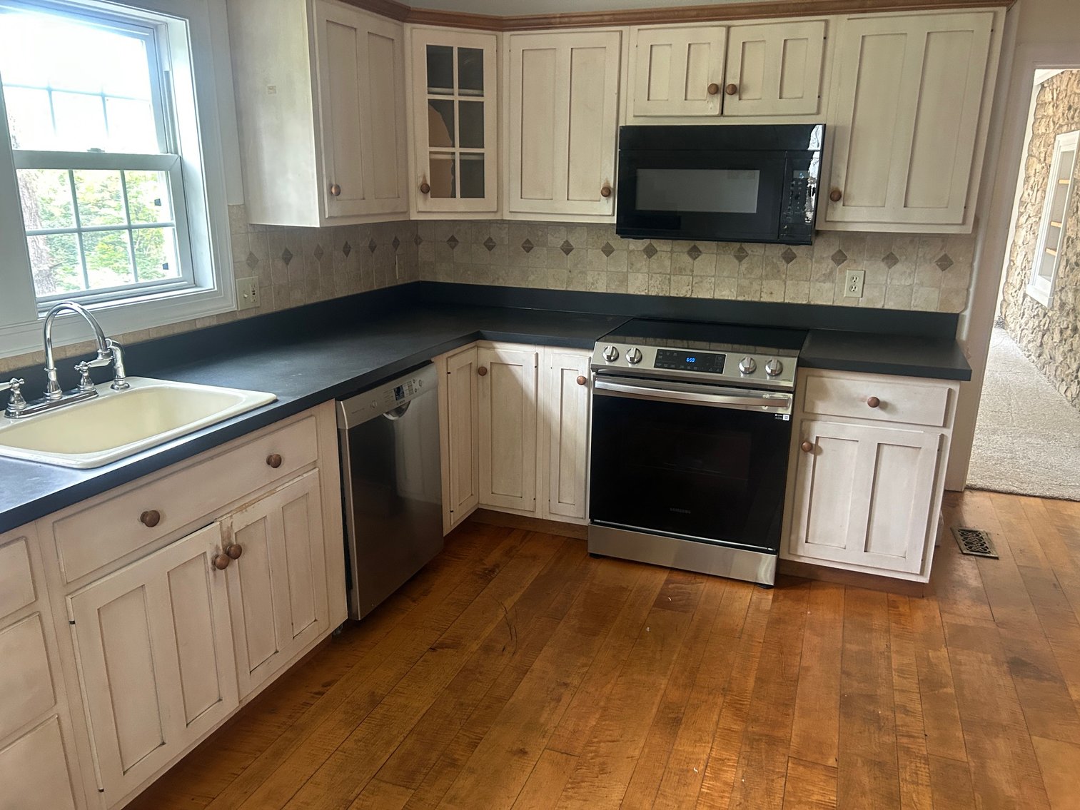 Image for ABSOLUTE Live Real Estate Auction Stone House on 3+ Acres - Boyertown, PA