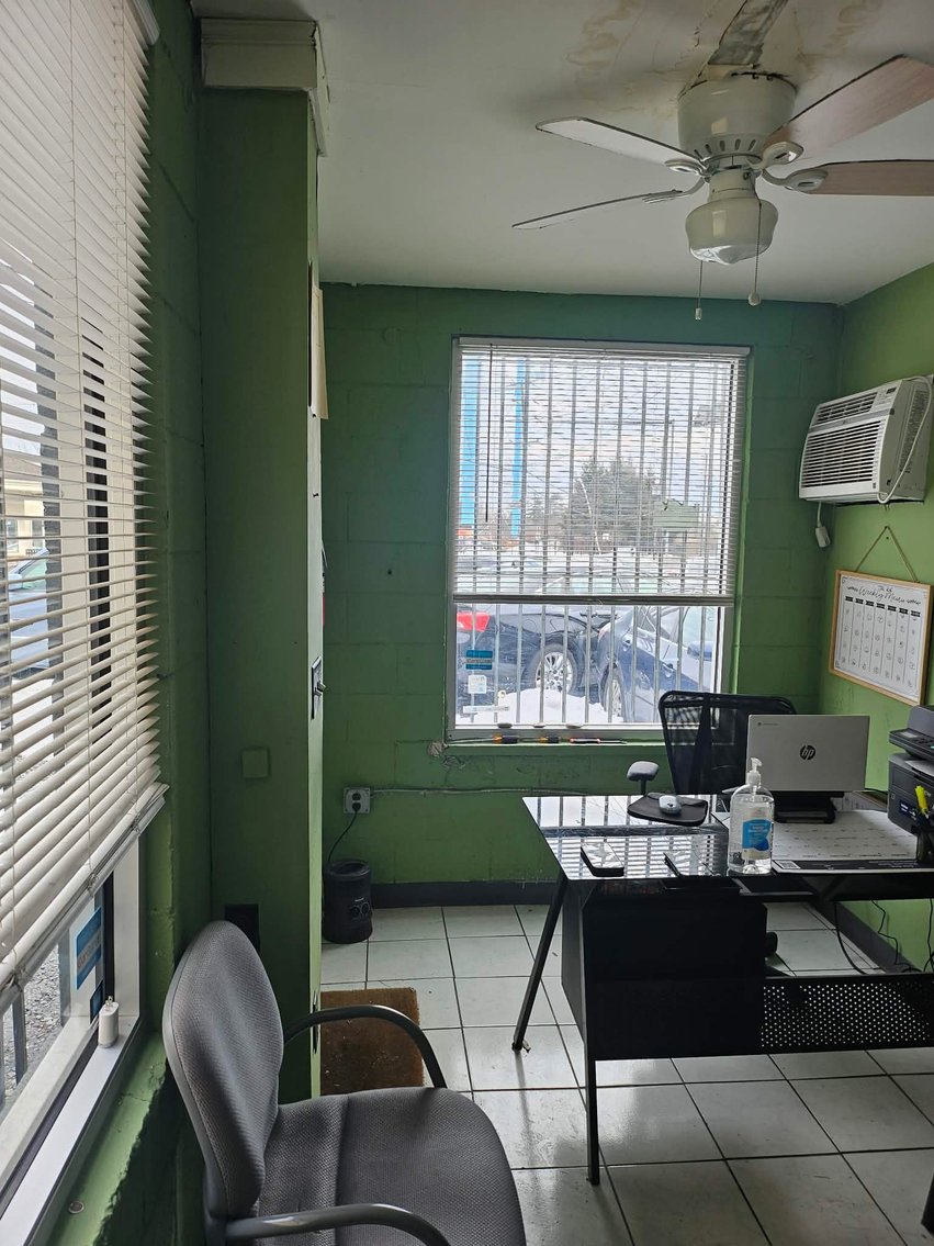 Image for Auto Sales Lot Commercial Real Estate Public Auction – Gloucester City, NJ