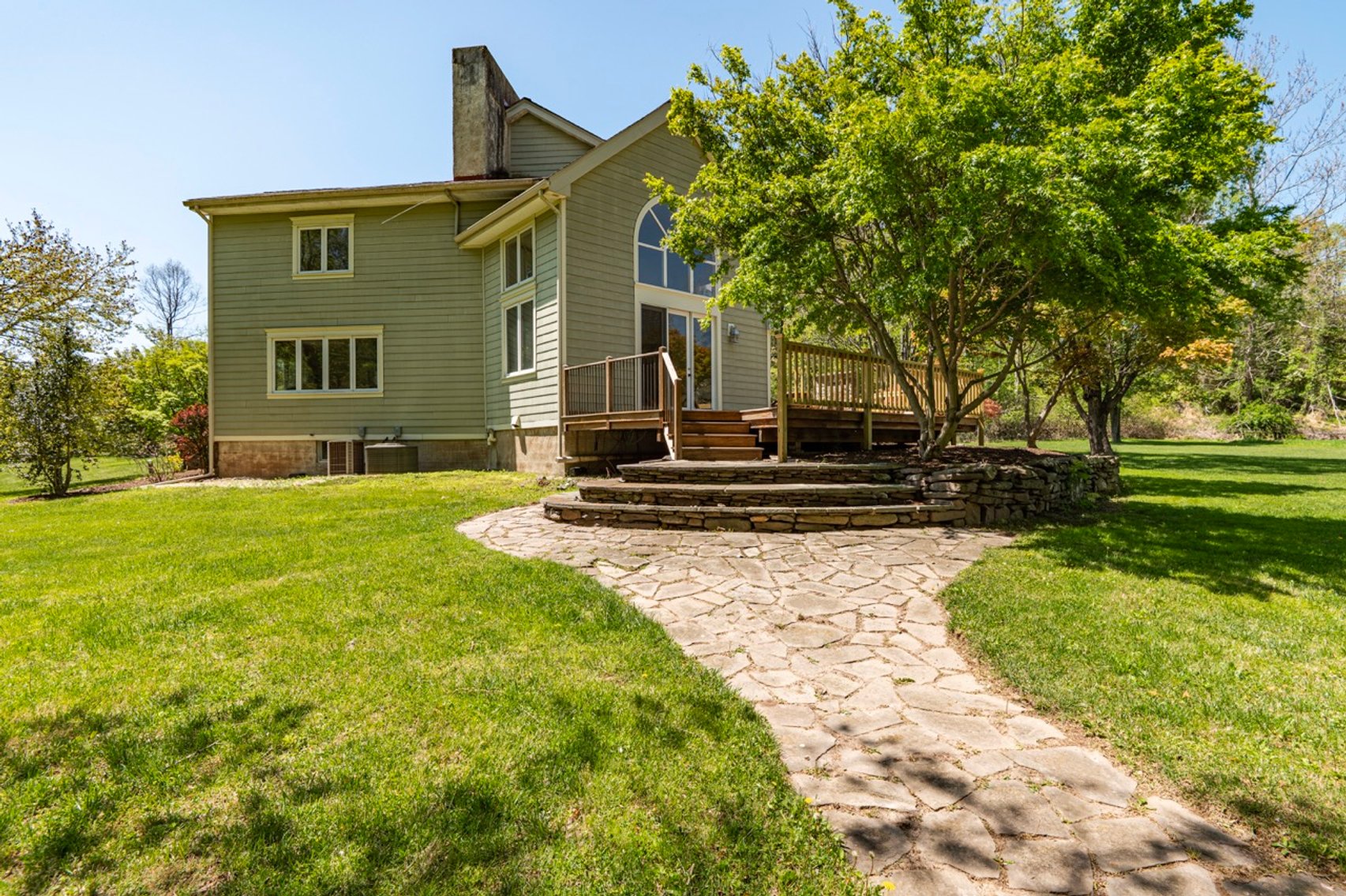 Image for 12 Upper Creek Rd LIVE Real Estate Auction - Stockton, NJ