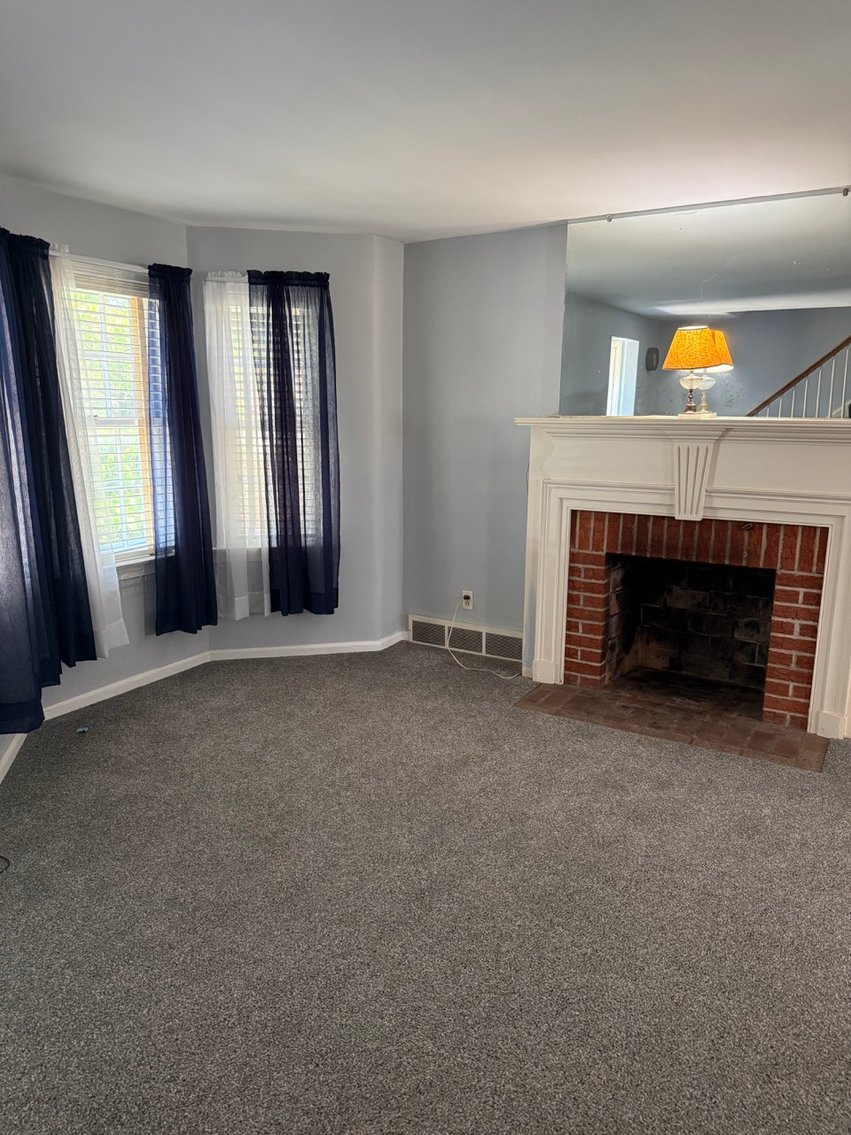 Image for 1414 Sunset Dr LIVE Real Estate Auction - Pottstown, PA
