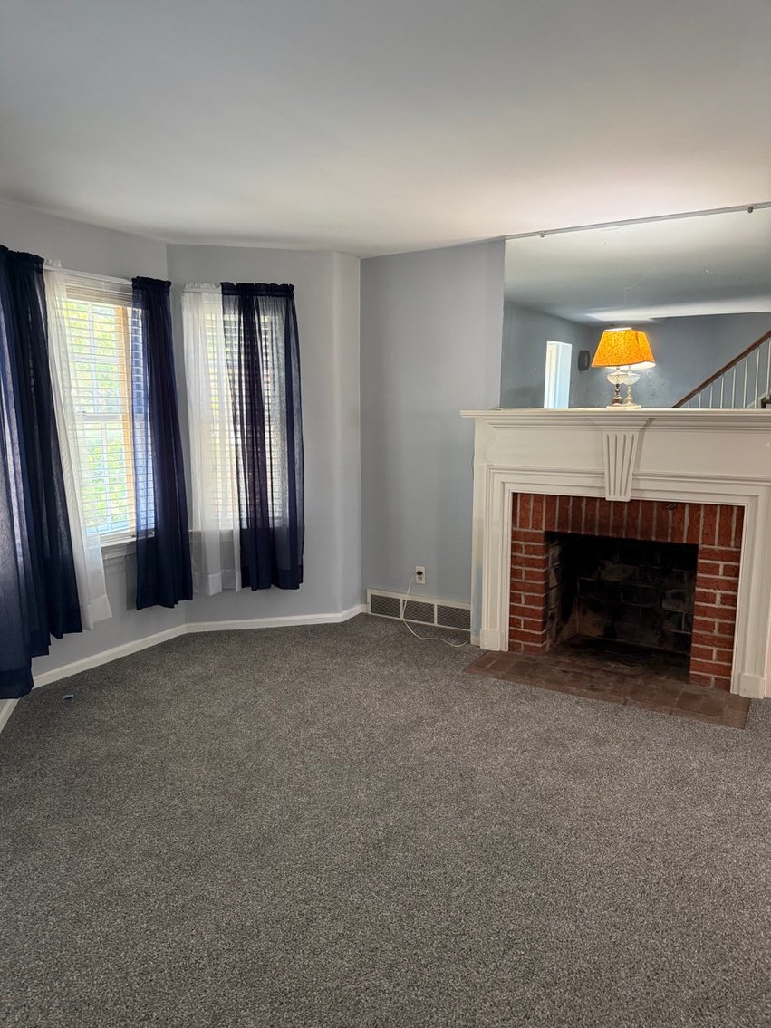 Image for 1414 Sunset Dr LIVE Real Estate Auction - Pottstown, PA