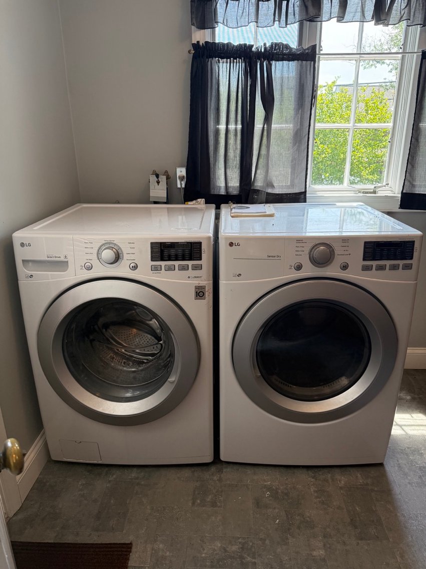Image for 1414 Sunset Dr LIVE Real Estate Auction - Pottstown, PA