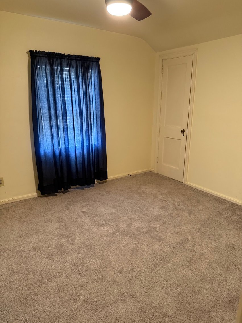 Image for 1414 Sunset Dr LIVE Real Estate Auction - Pottstown, PA