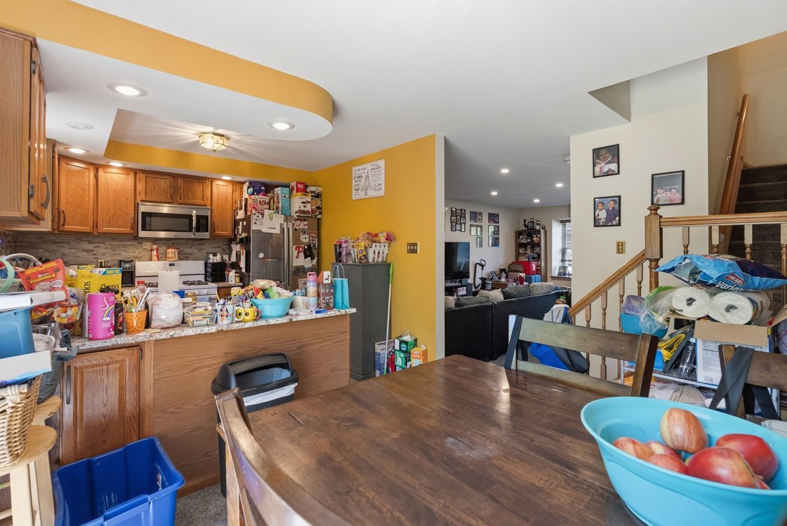 Image for 1264 Maple Glen Cir Real Estate Auction - Pottstown, PA 