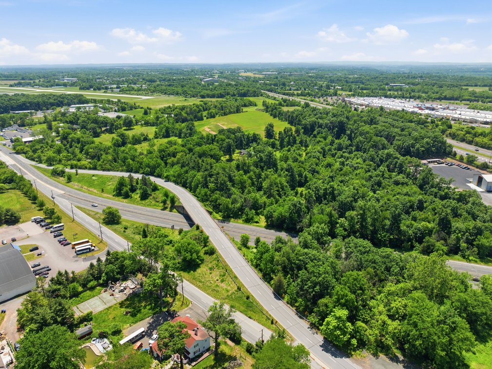 Image for 10 Sheridan Ln Real Estate Auction - Pottstown, PA