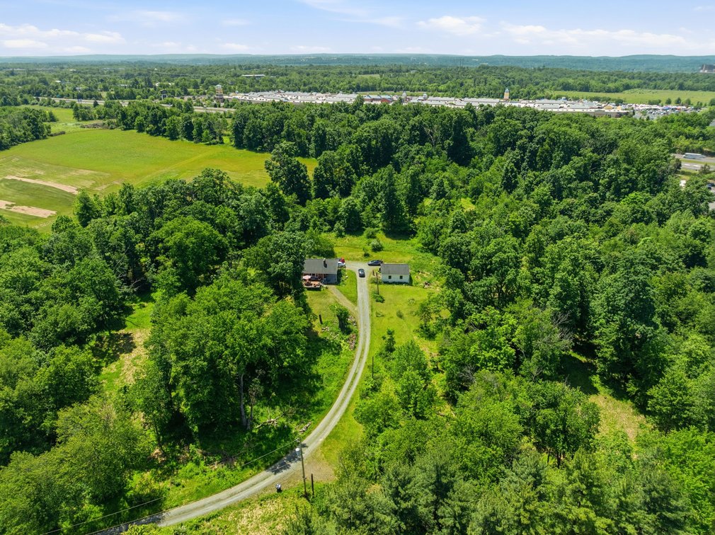 Image for 10 Sheridan Ln Real Estate Auction - Pottstown, PA