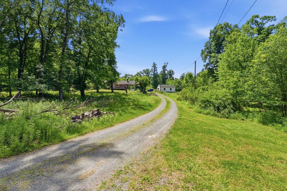 Image for 10 Sheridan Ln Real Estate Auction - Pottstown, PA