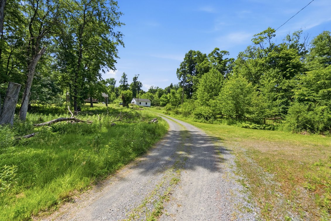Image for 10 Sheridan Ln Real Estate Auction - Pottstown, PA