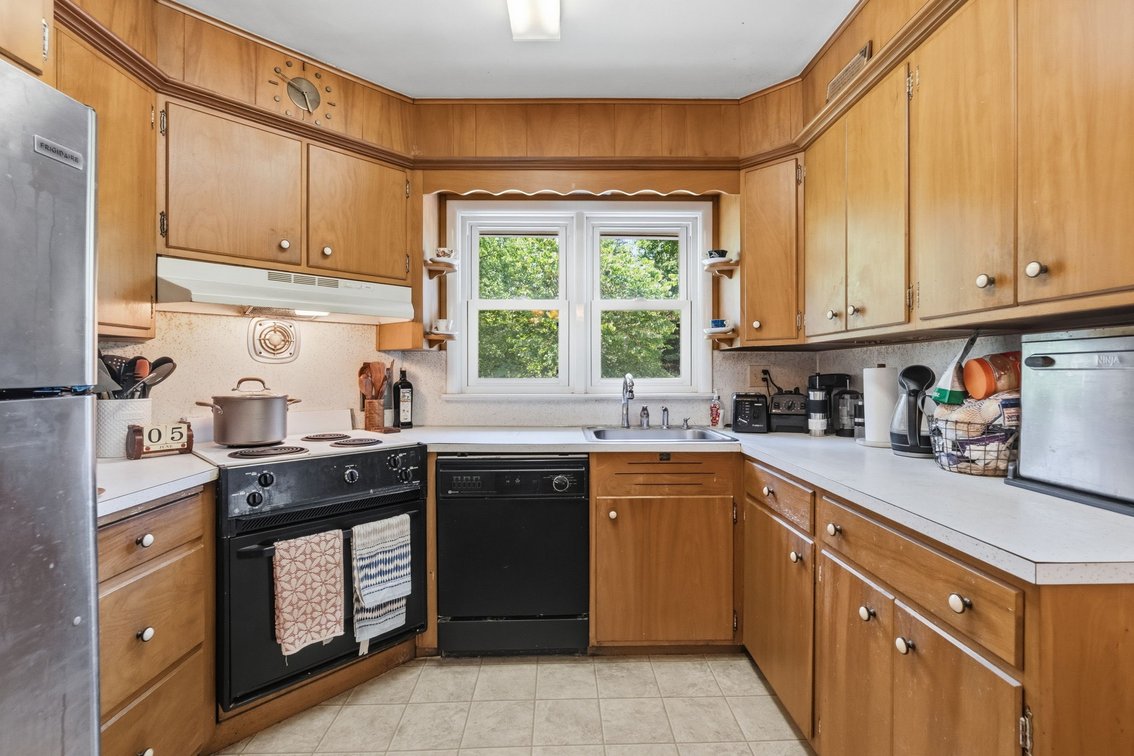 Image for 10 Sheridan Ln Real Estate Auction - Pottstown, PA