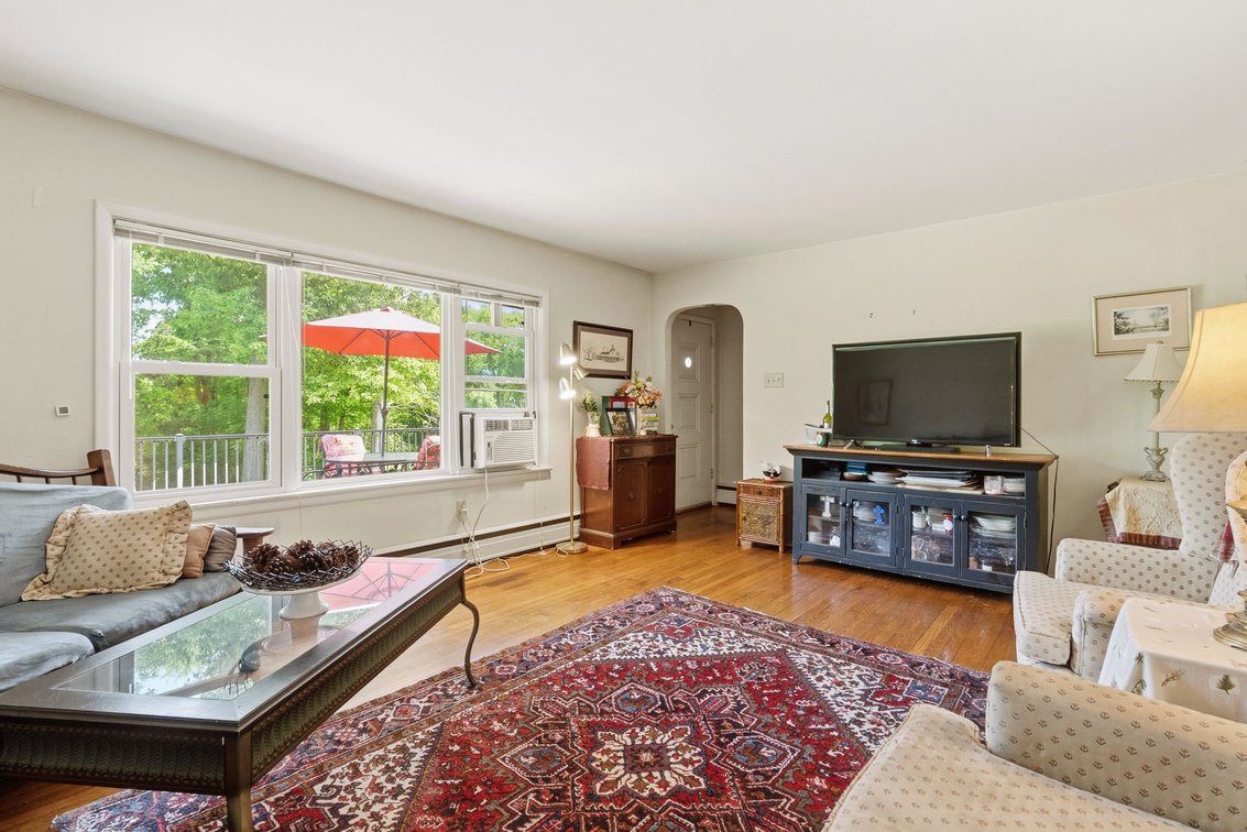 Image for 10 Sheridan Ln Real Estate Auction - Pottstown, PA