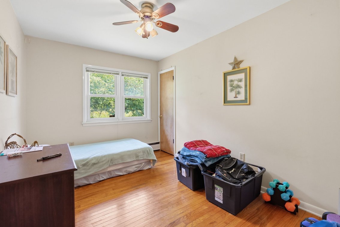 Image for 10 Sheridan Ln Real Estate Auction - Pottstown, PA