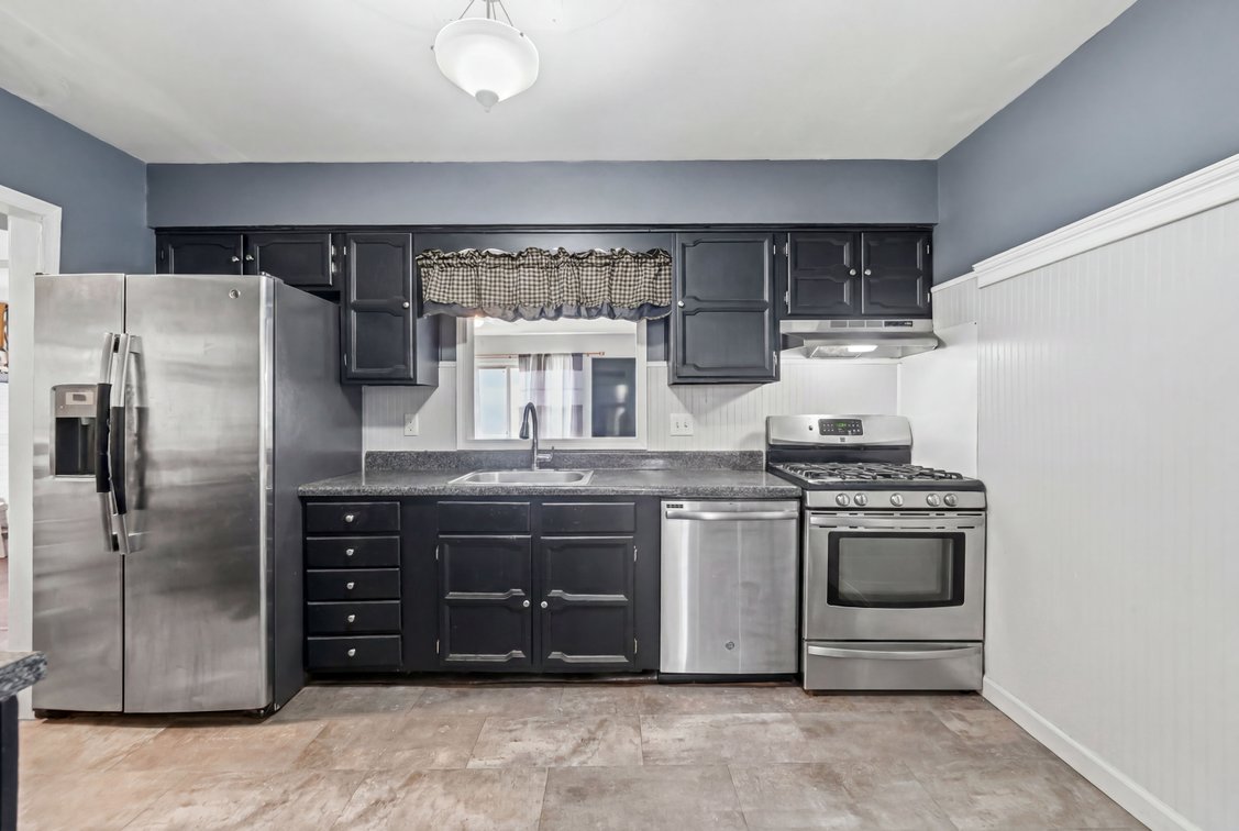 Image for 124 Dobbs Ave Real Estate Auction - Bellmawr, NJ