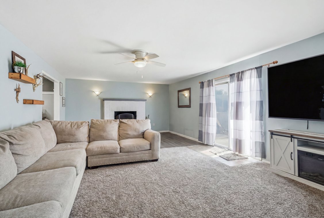 Image for 124 Dobbs Ave Real Estate Auction - Bellmawr, NJ