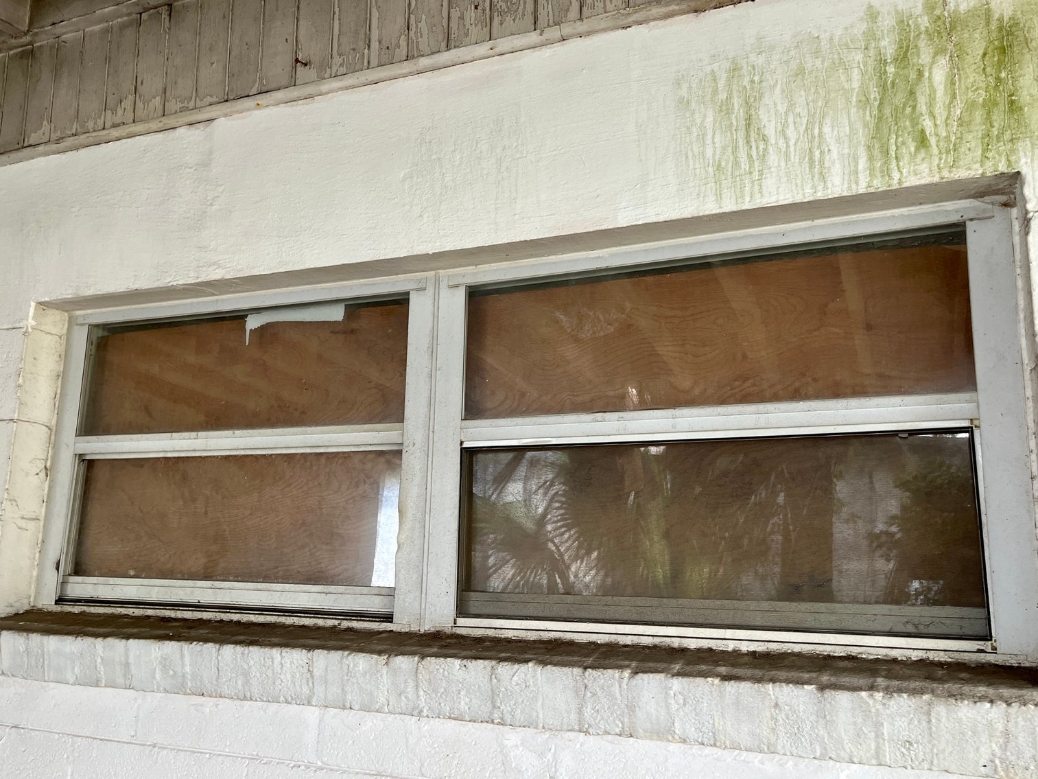 Image for 128 W. Highland Drive Absolute Auction