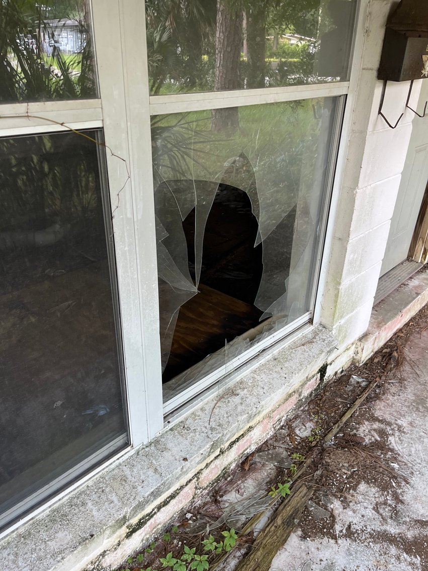 Image for 128 W. Highland Drive Absolute Auction