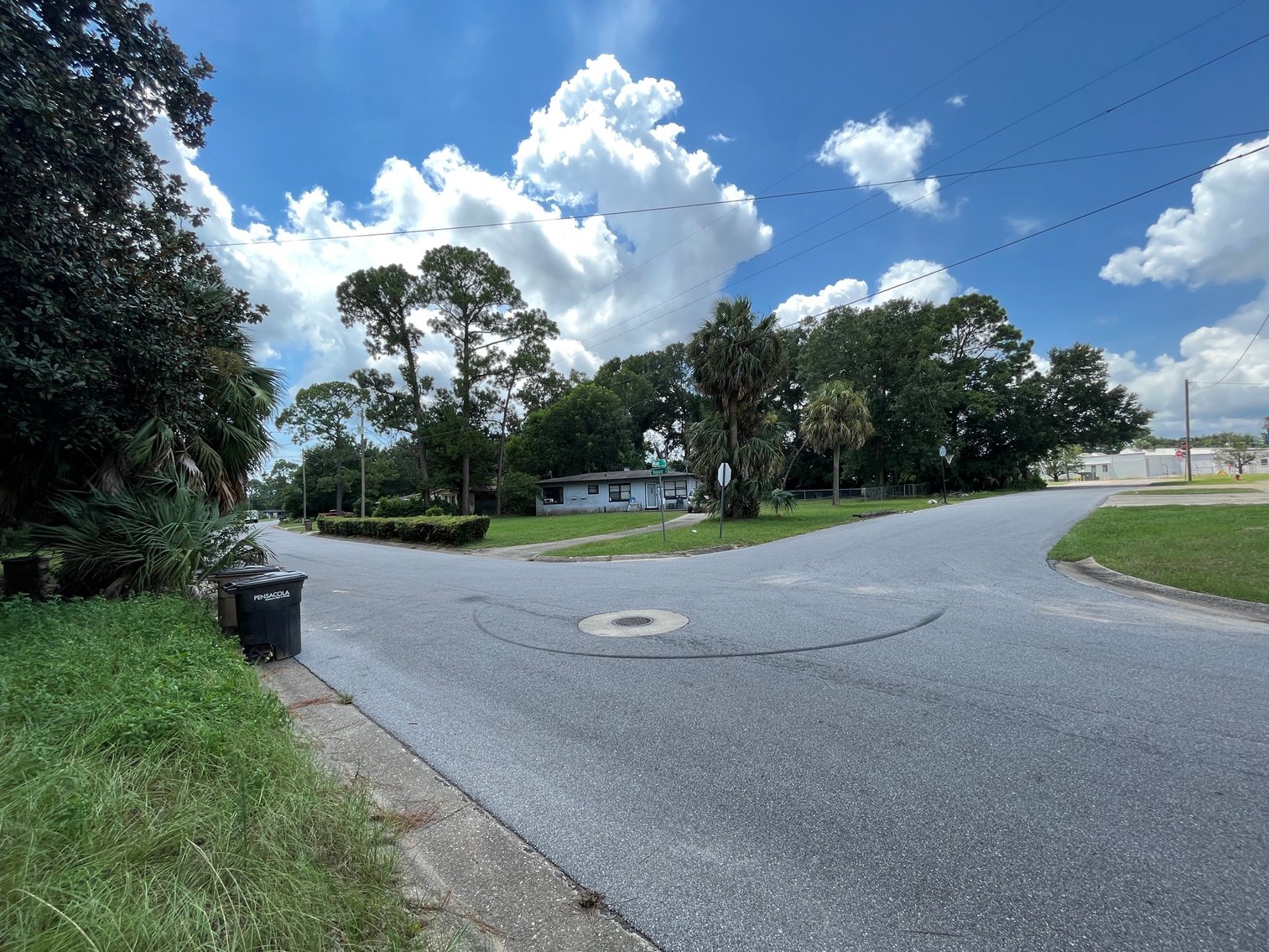 Image for 128 W. Highland Drive Absolute Auction