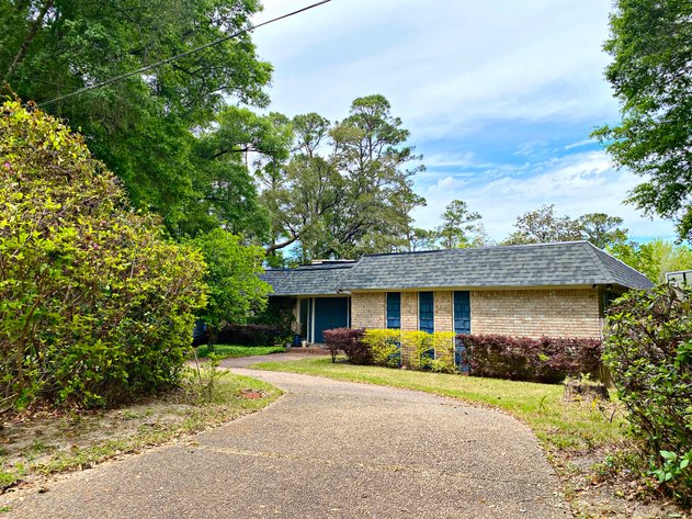 Image for Fabulous Brick Home on Carpenters Creek